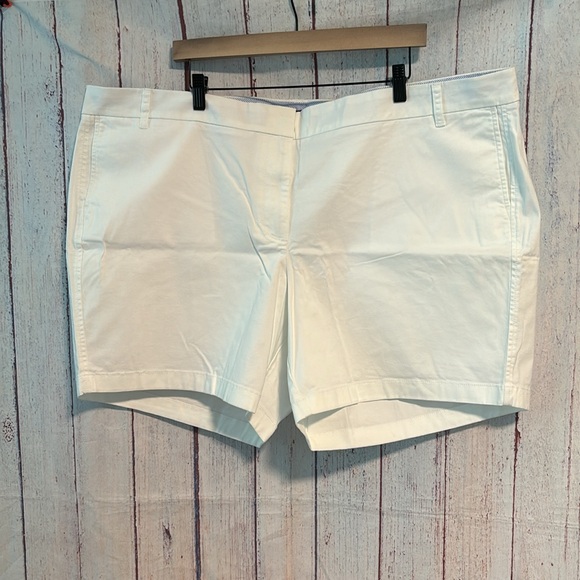 NWT J. Crew 7" stretch chino short - Picture 5 of 9